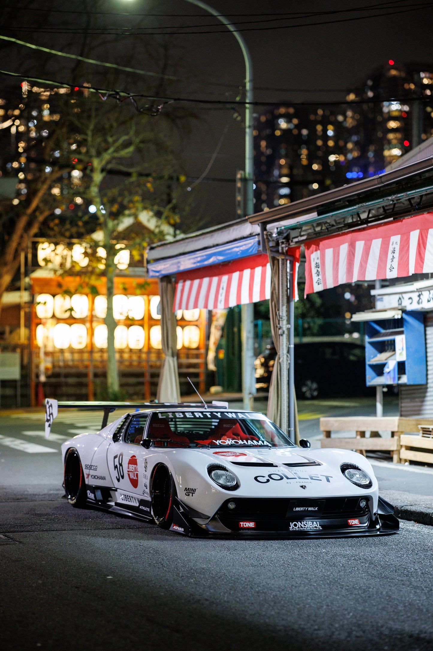Liberty Walk Miura at Tsukiji fish market in Tokyo Vertical shot (36x24)